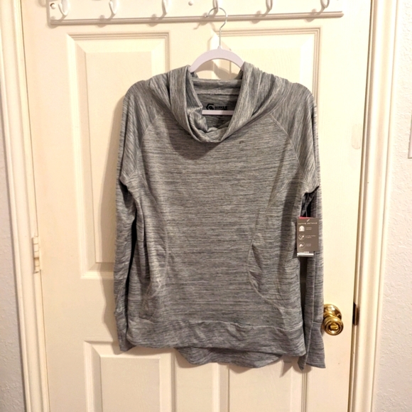 ✨3/$15✨ Series 8 Fitness Women's Turtle Neck Top - Picture 1 of 10